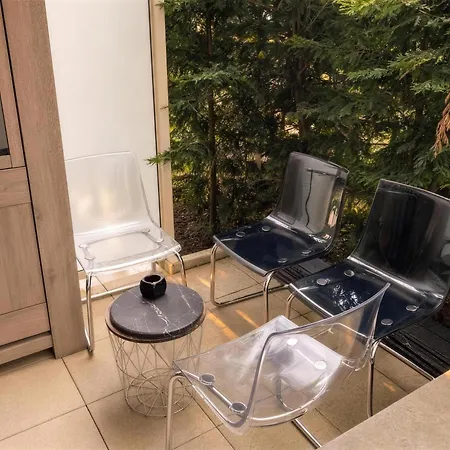 Apartament Climatise Avec Terrasse ,2 Min De La Gare, Montparnasse A 10 Min *